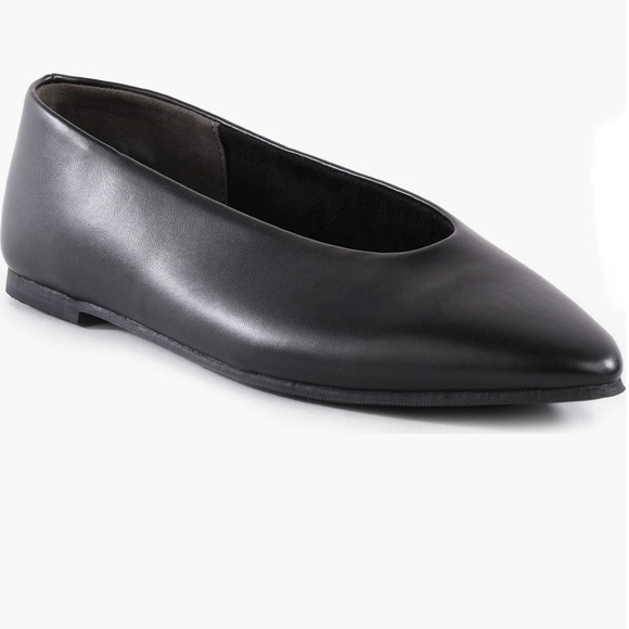 Seychelles Dreamer Pointed Toe Flat in Black Size 9.5 NWT - Picture 1 of 7